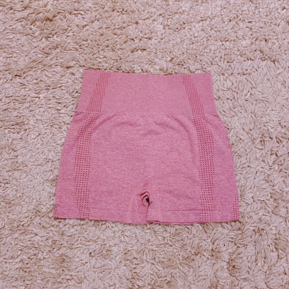 3Pc Pink Vital Seamless Set (Shorts,Leggings,Top) - Picture 3 of 5